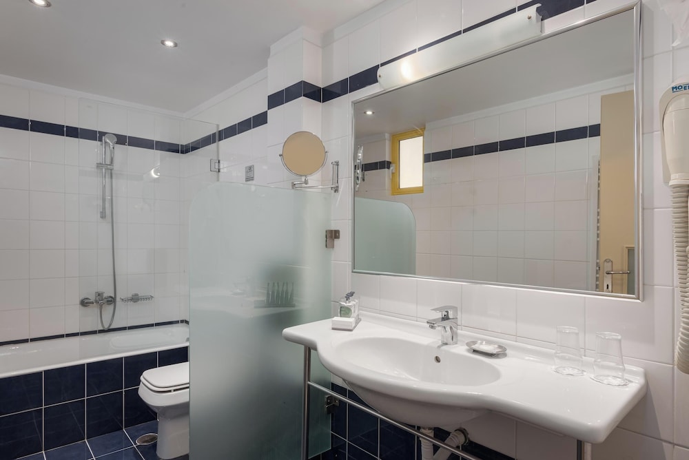 Alkyon Hotel Resort and Spa 76/77