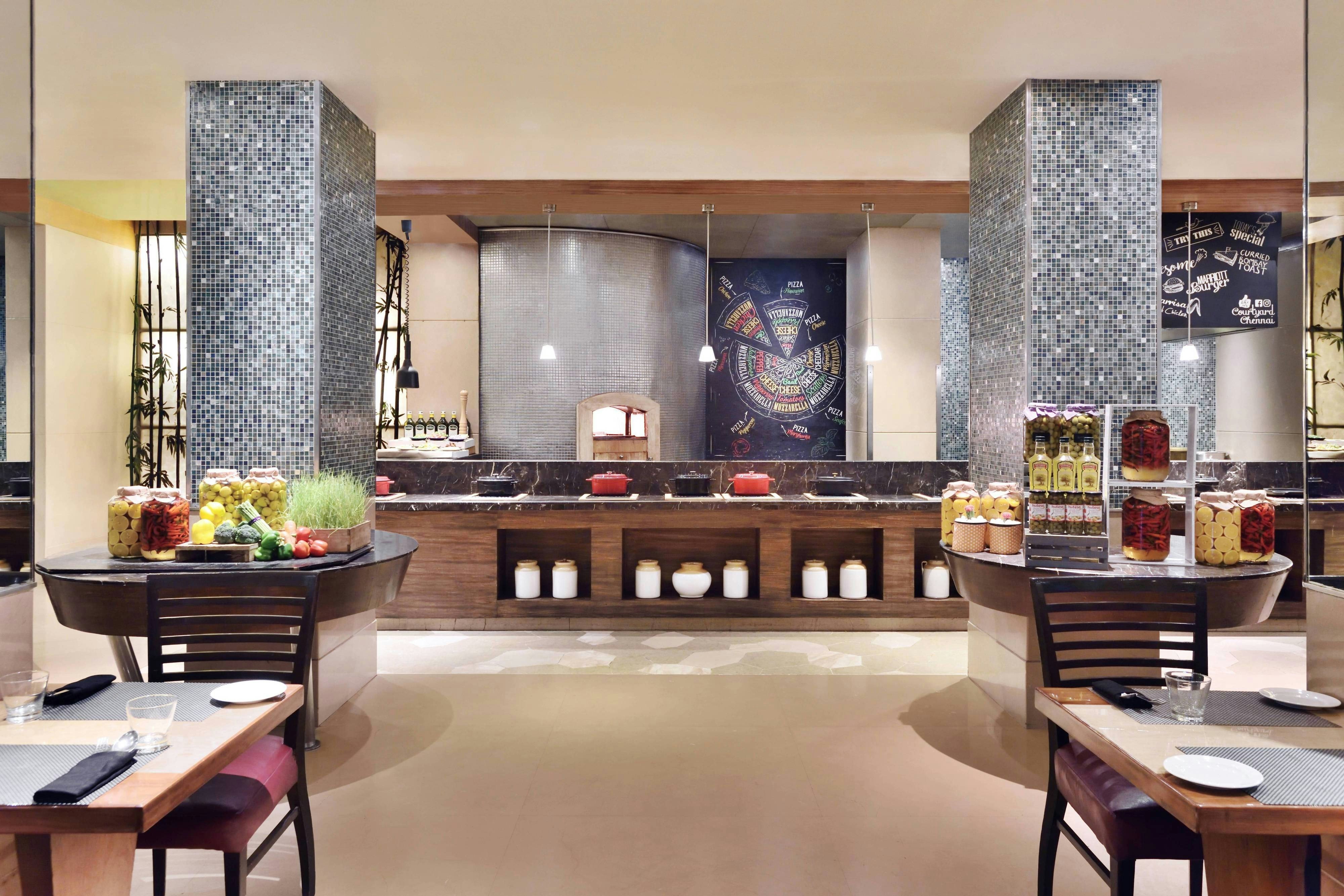 Courtyard By Marriott Chennai 32/38