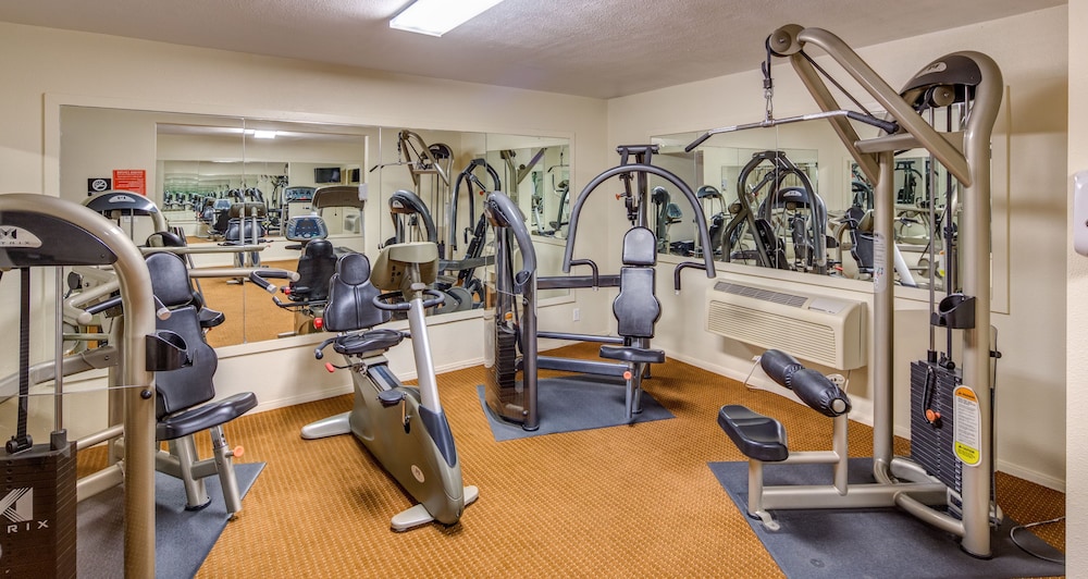 Days Inn by Wyndham Palm Springs 11/25