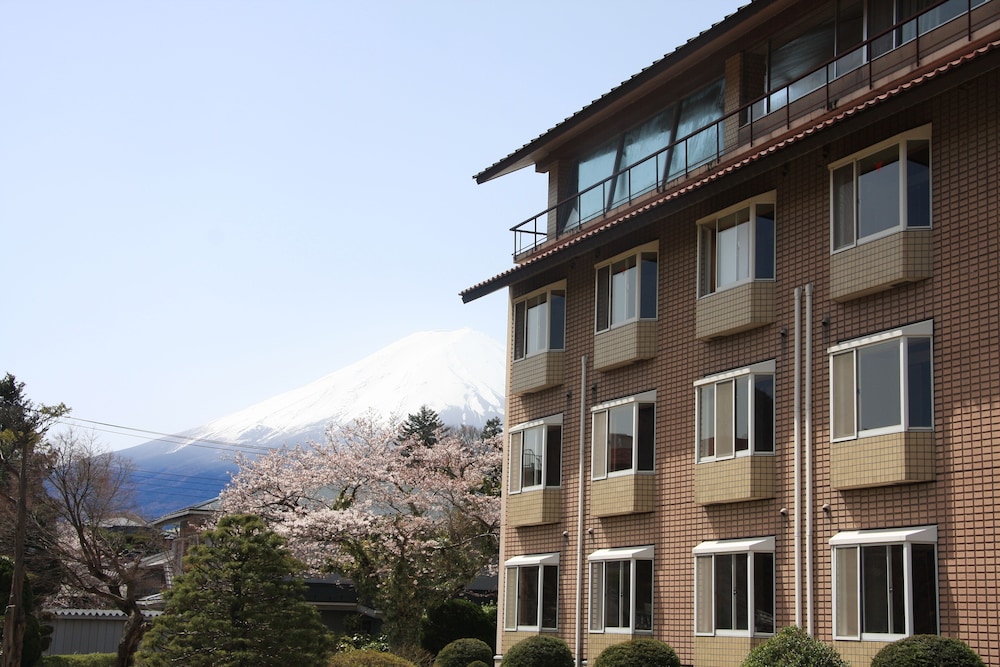 Kawaguchiko Hotel in Fujikawaguchiko