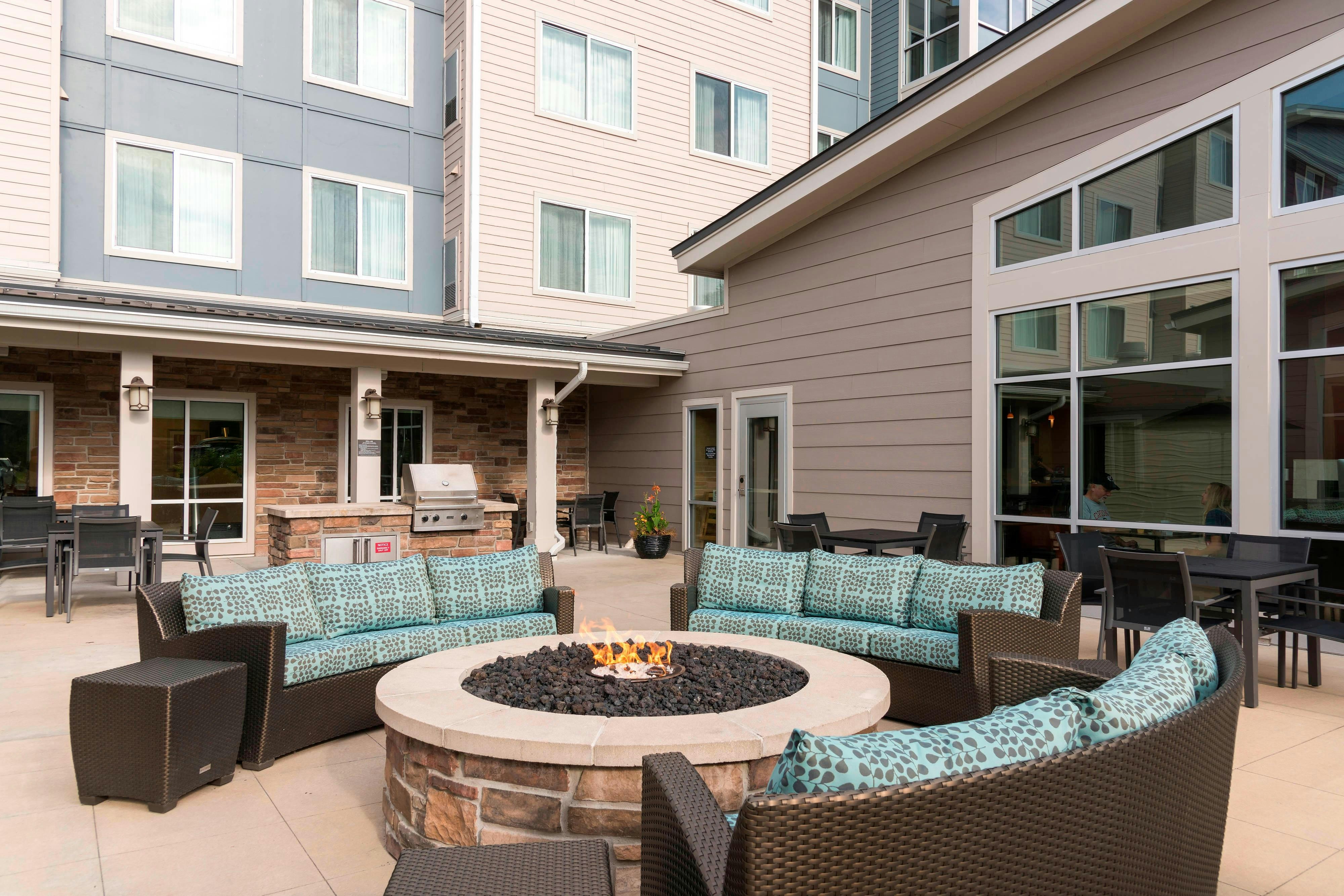 Residence Inn By Marriott Grand Rapids Airport 20/37