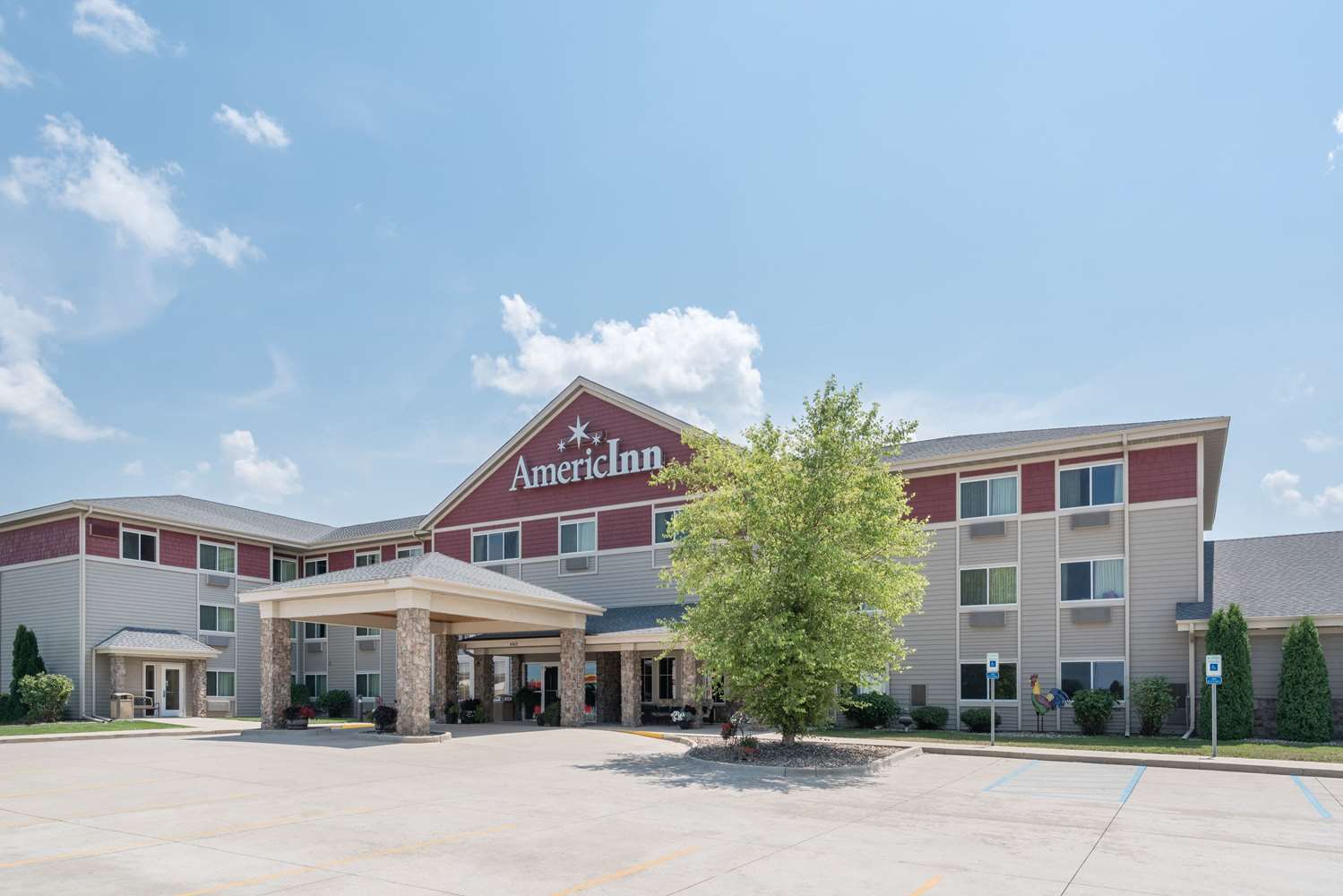 AmericInn by Wyndham Newton 3/48