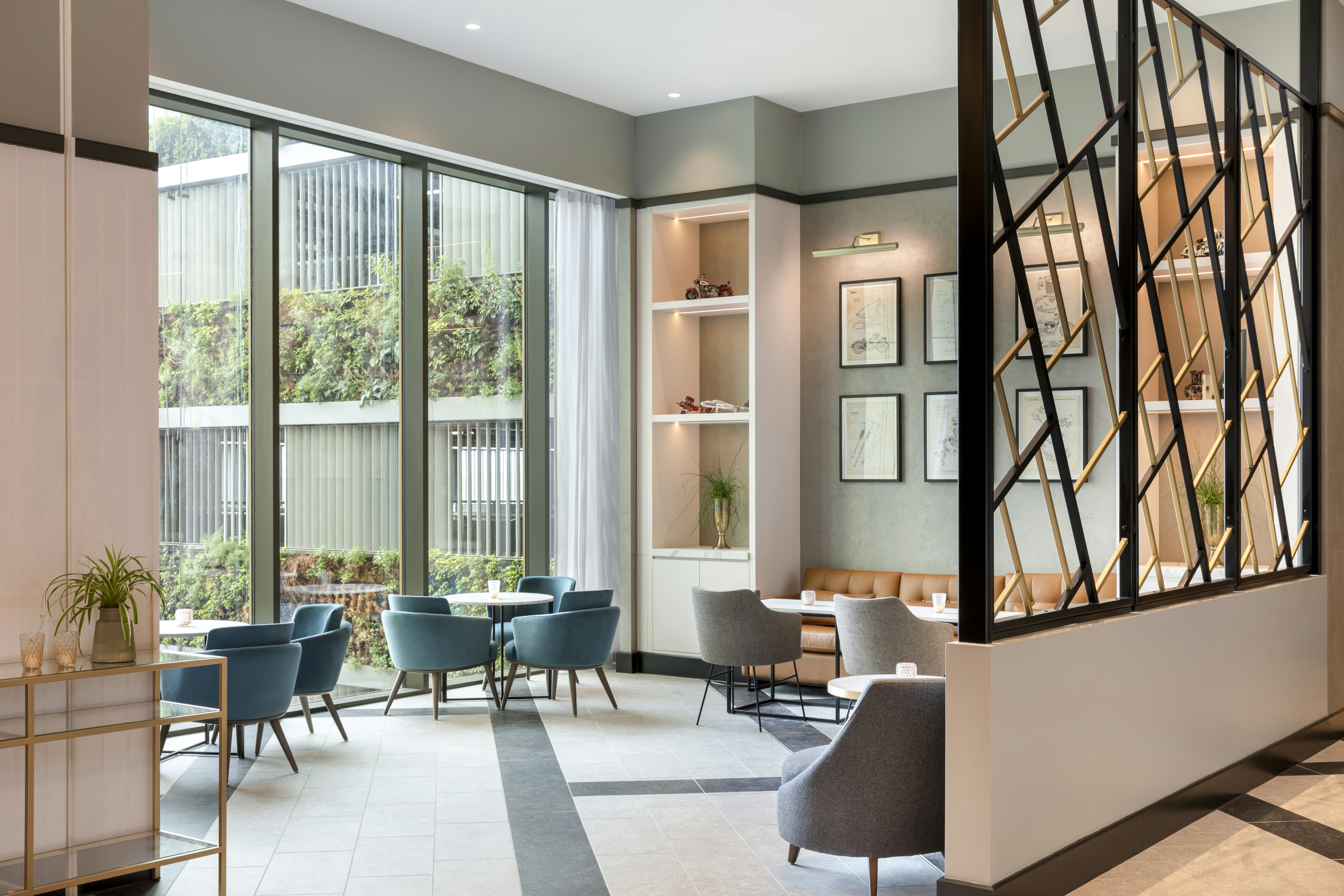 Hilton Woking 14/48