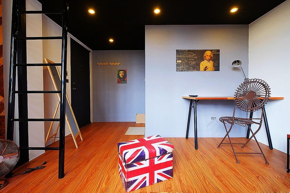 Baker Street Design Inn 30/49