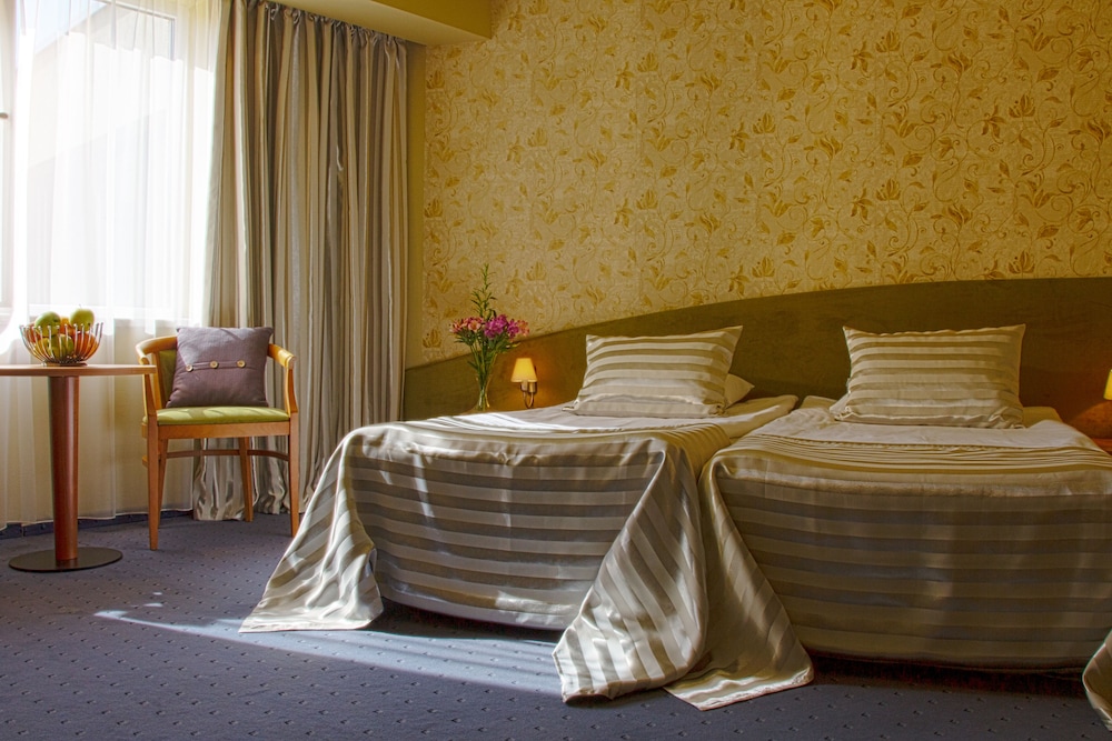 Hotel Triada 19/76