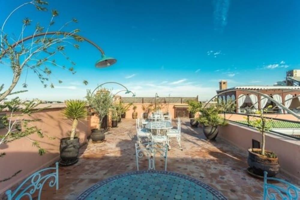 RIAD NASREEN 40/76