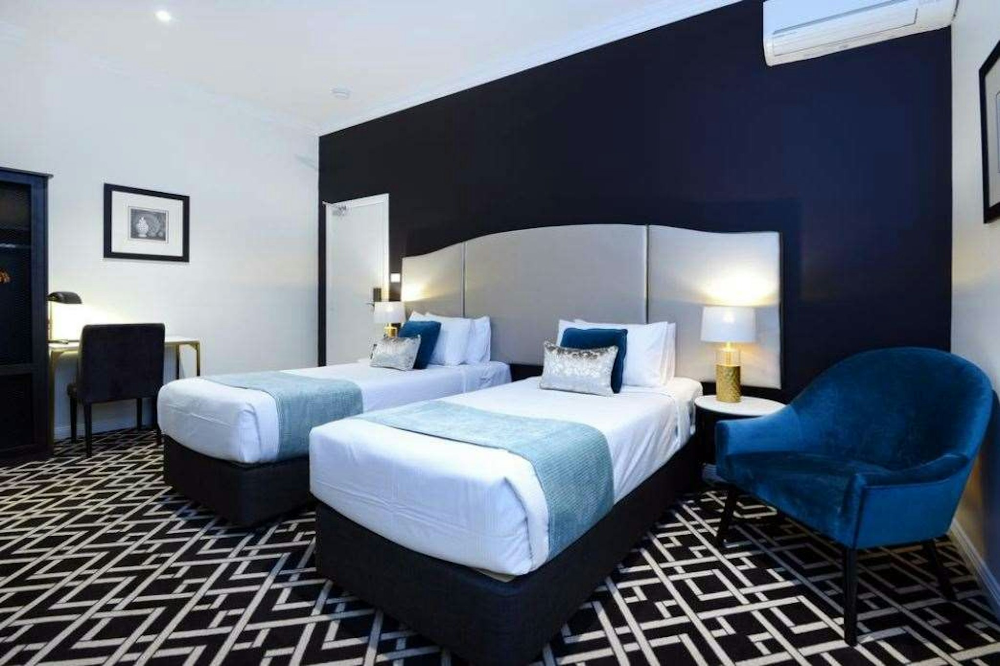 High Cross Randwick by Sydney Lodges 7/16