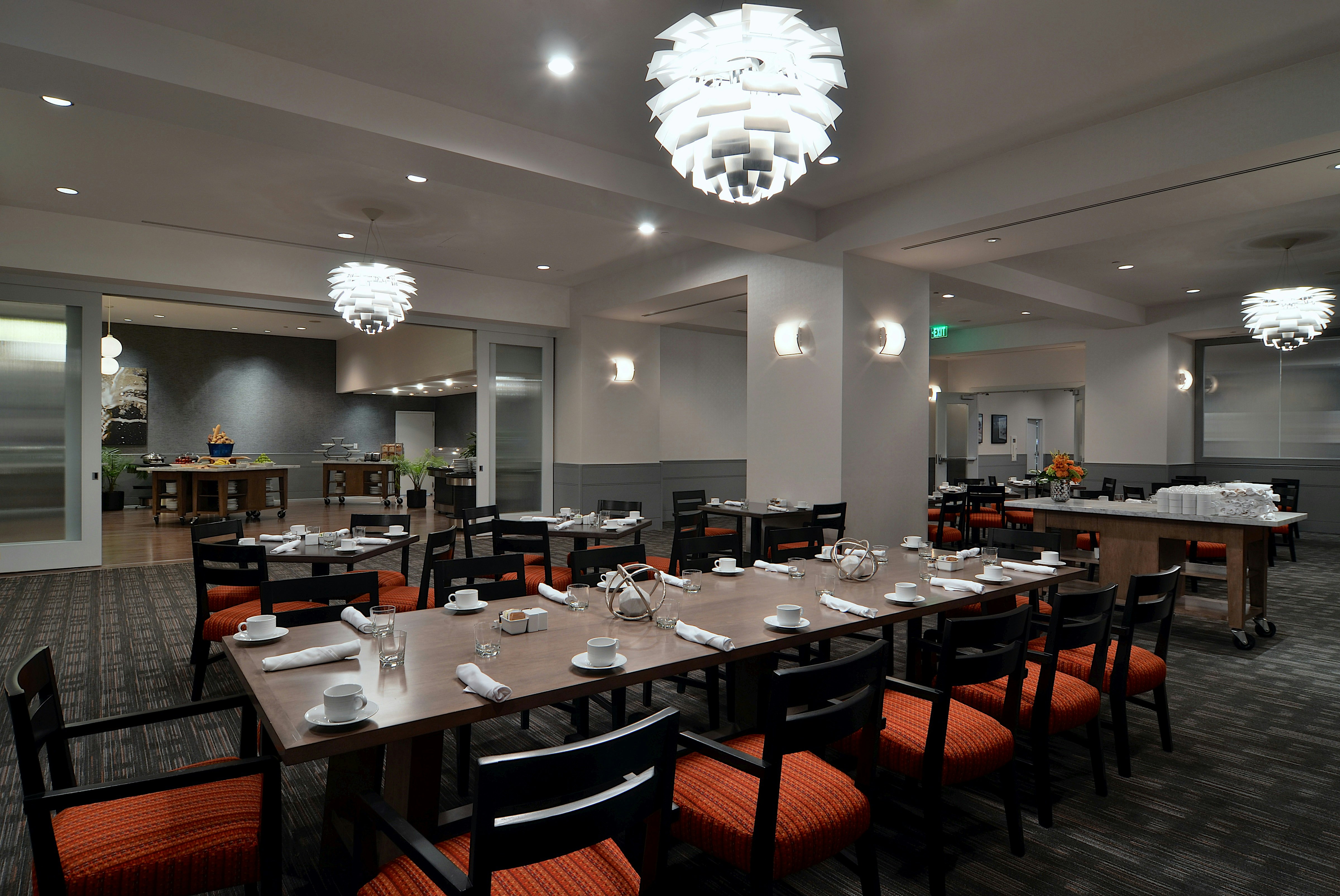 Loews Hollywood Hotel 56/73