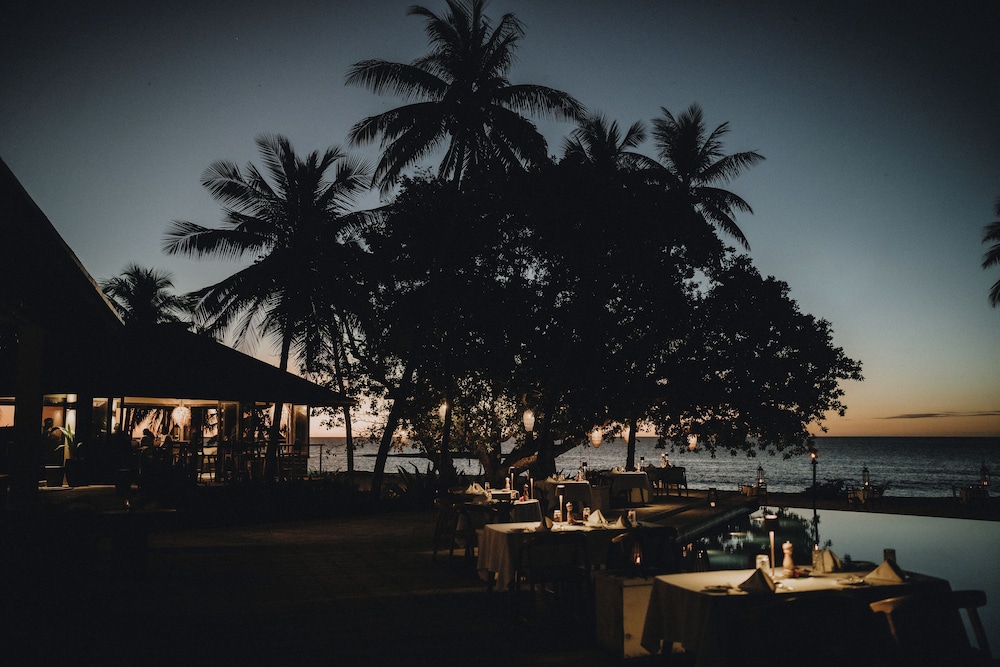 Yasawa Island Resort & Spa 56/62