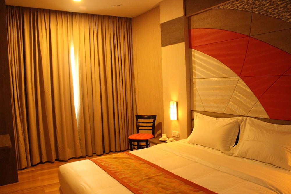 The Golden Bay Hotel Batam 23/53