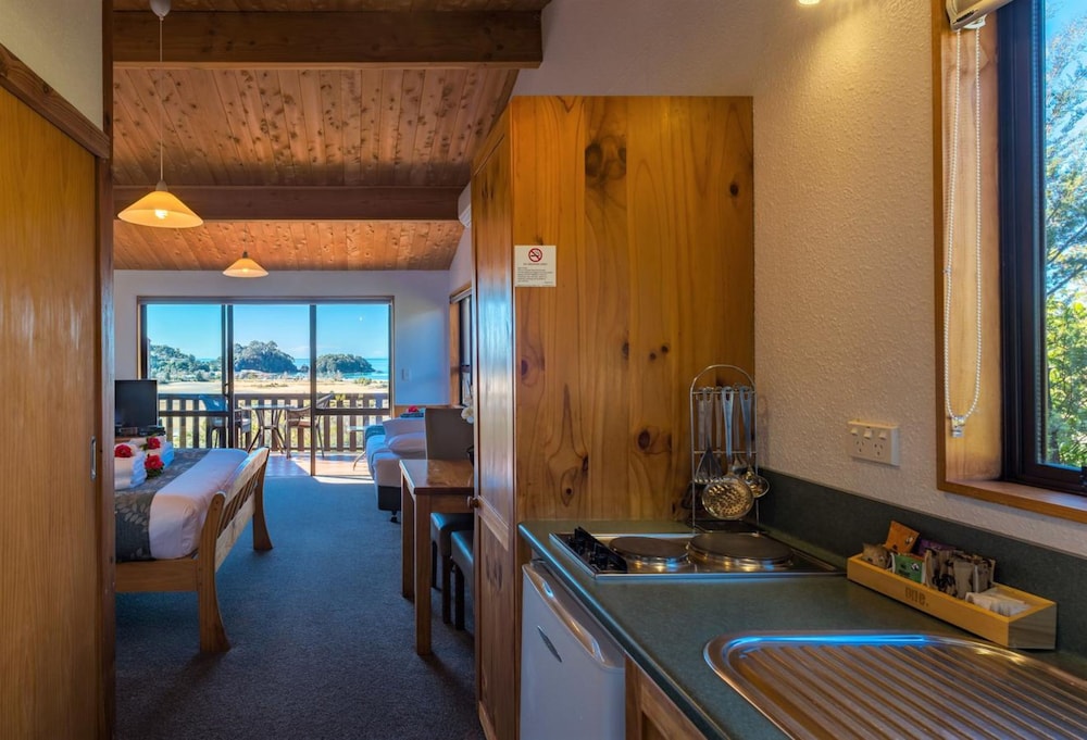 KIMI ORA ECO RESORT 39/70