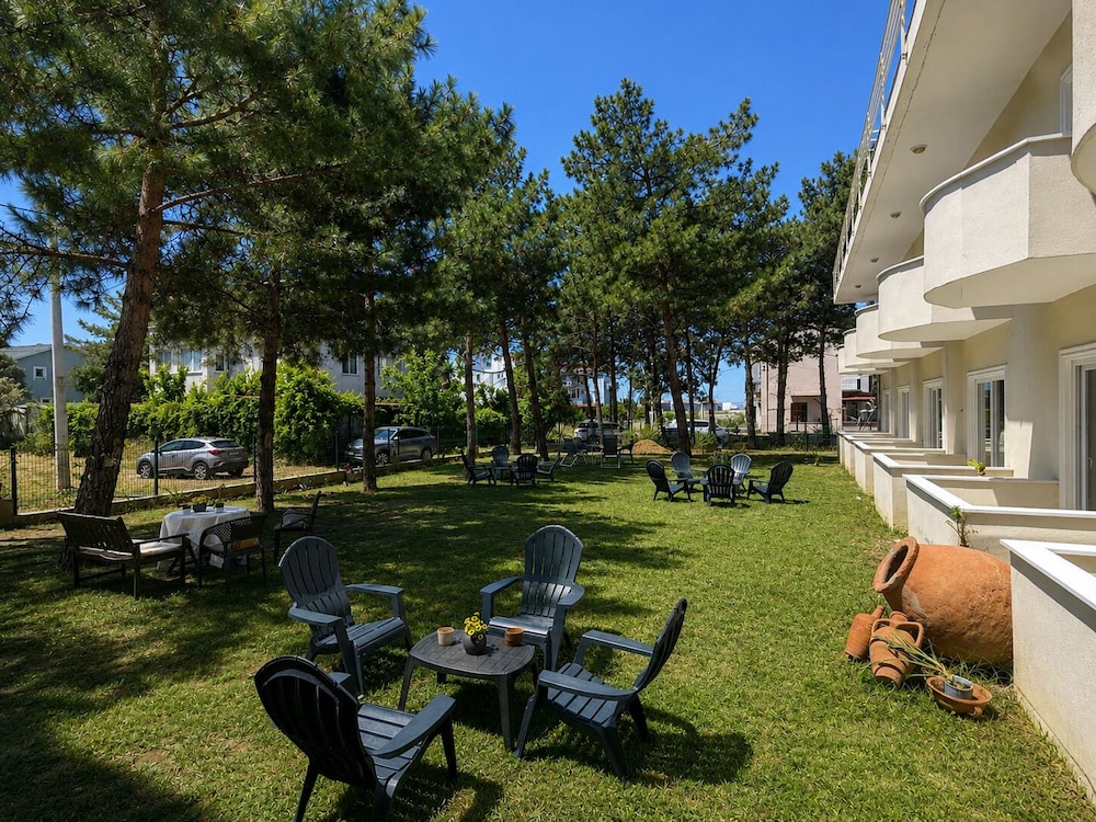 Tenedos Iskele Hotel 36/45