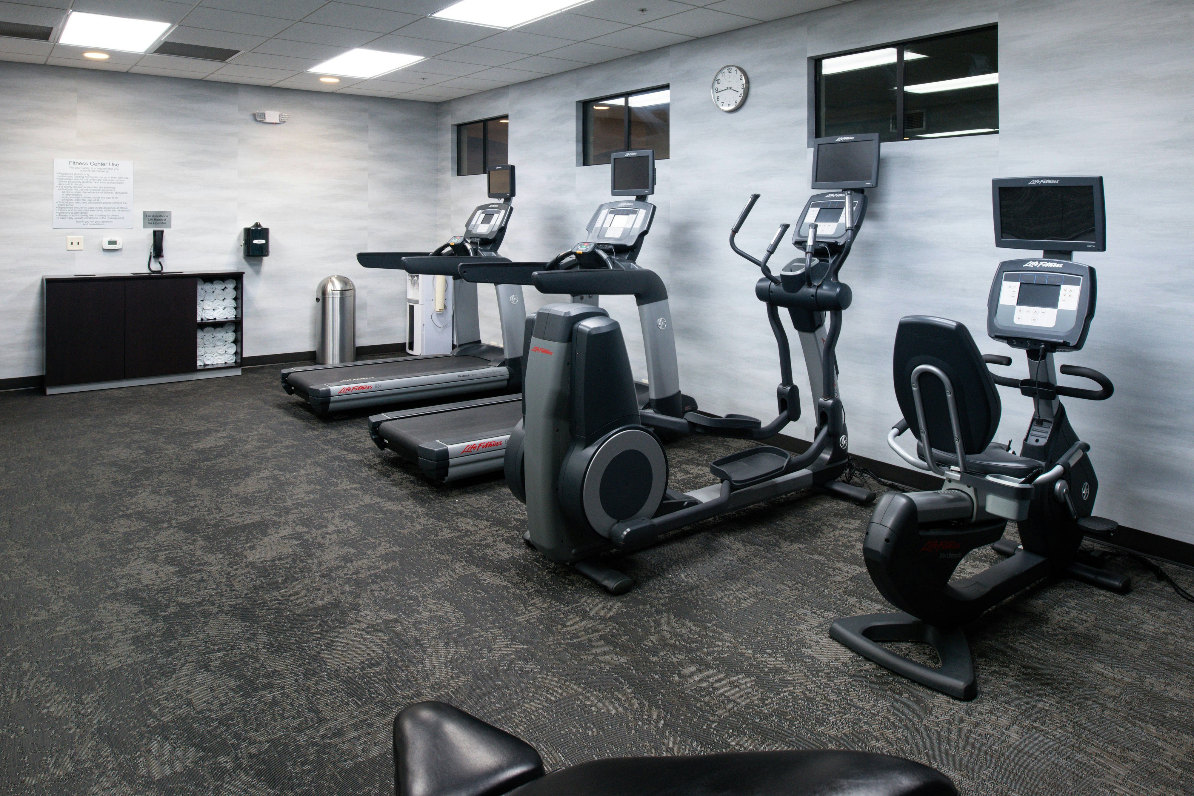 Fairfield Inn & Suites Santa Cruz - Capitola 9/31