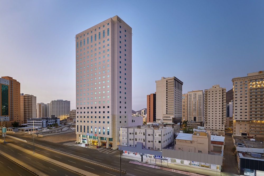 فندق مكارم البيت(Makarem Al Bait Hotel) 48/51