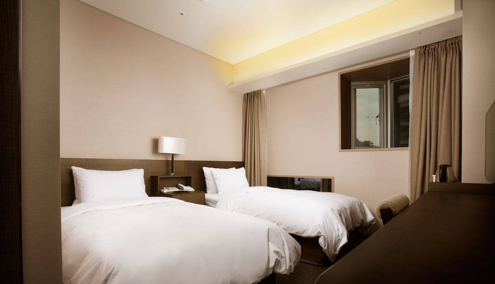 Hotel Manu 28/69