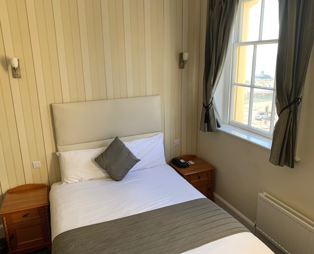 The Kings Hotel 10/55