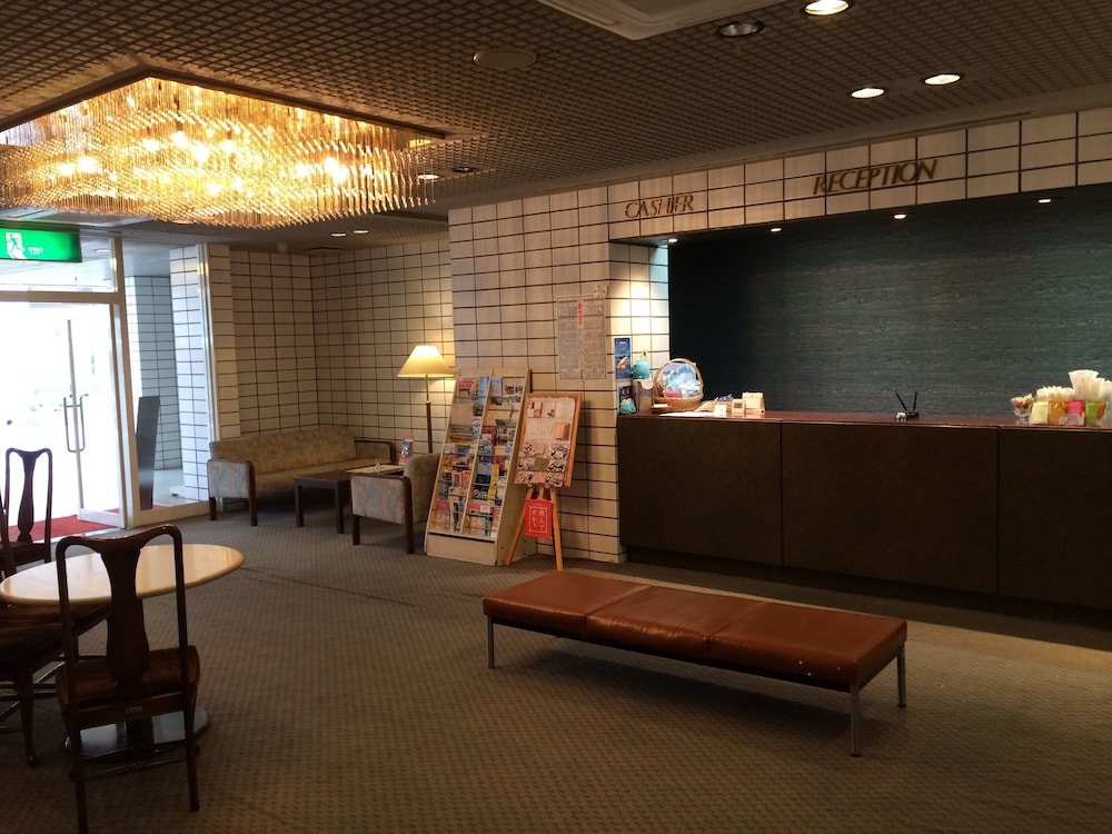 Sky Hotel Uozu Annex 4/49
