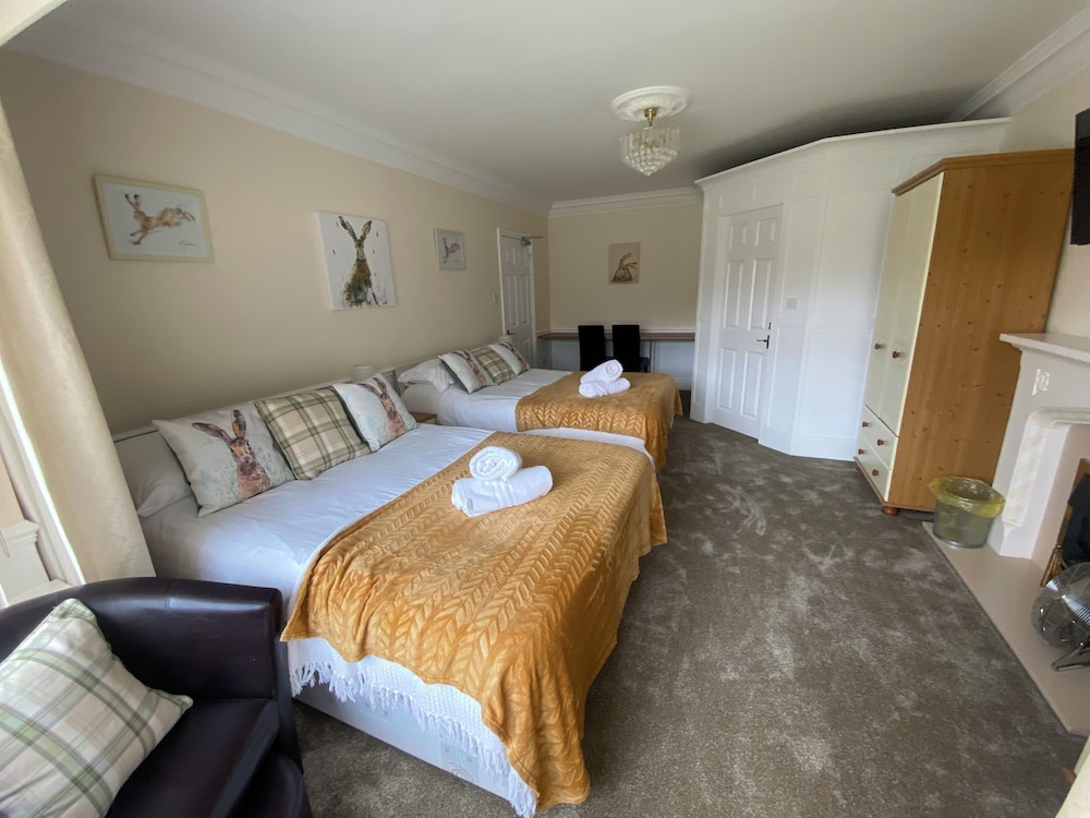 Parkside Guest House 12/50
