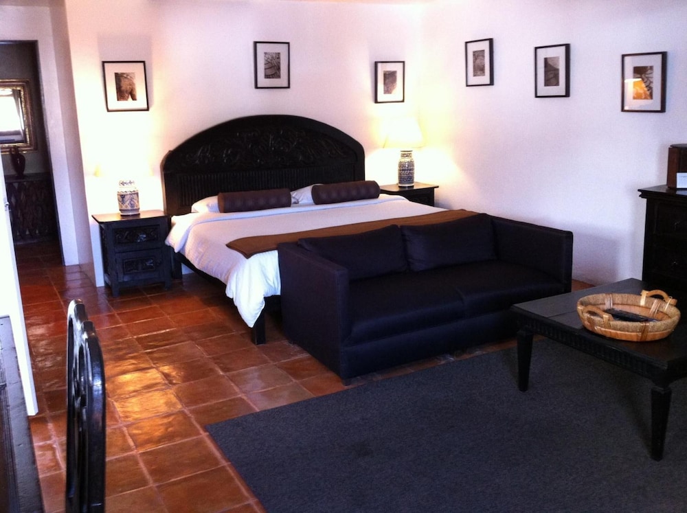 Los Agaves Hotel 37/52