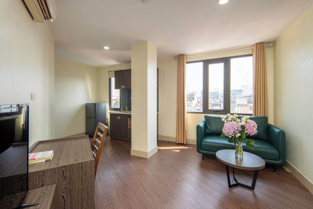 Granda Hanoi Hotel & Apartment 40/50