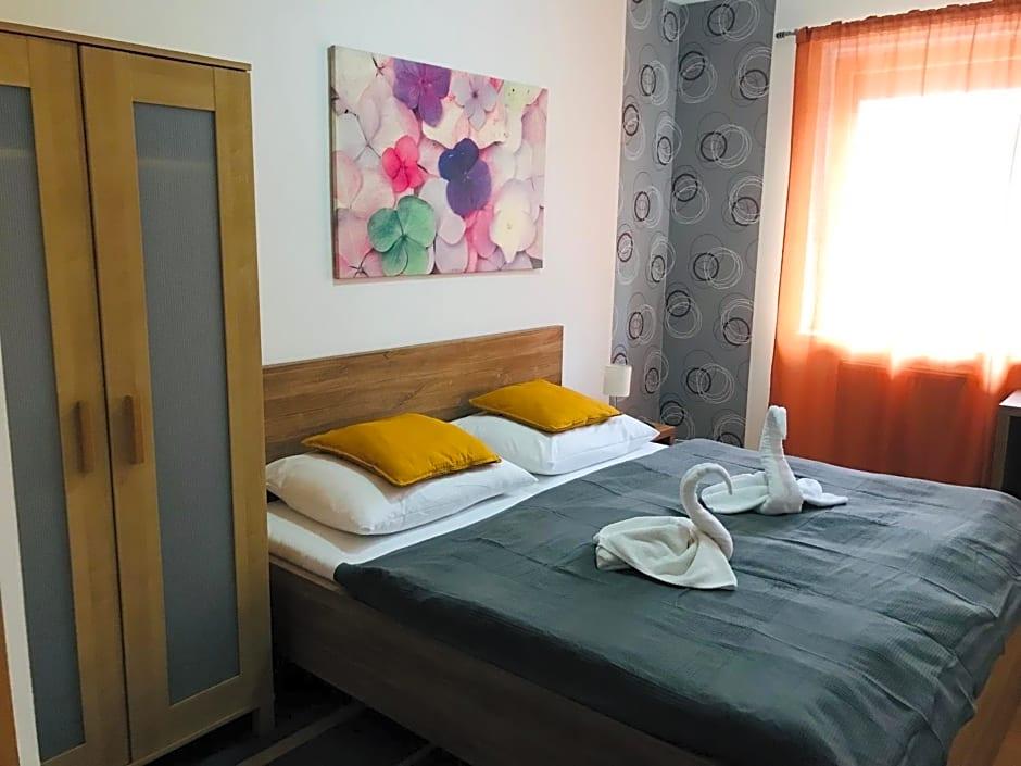 Hotel Orlan 8/50