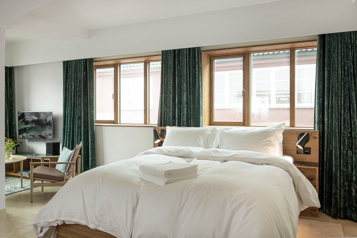 Eilert Smith Hotel 9/45