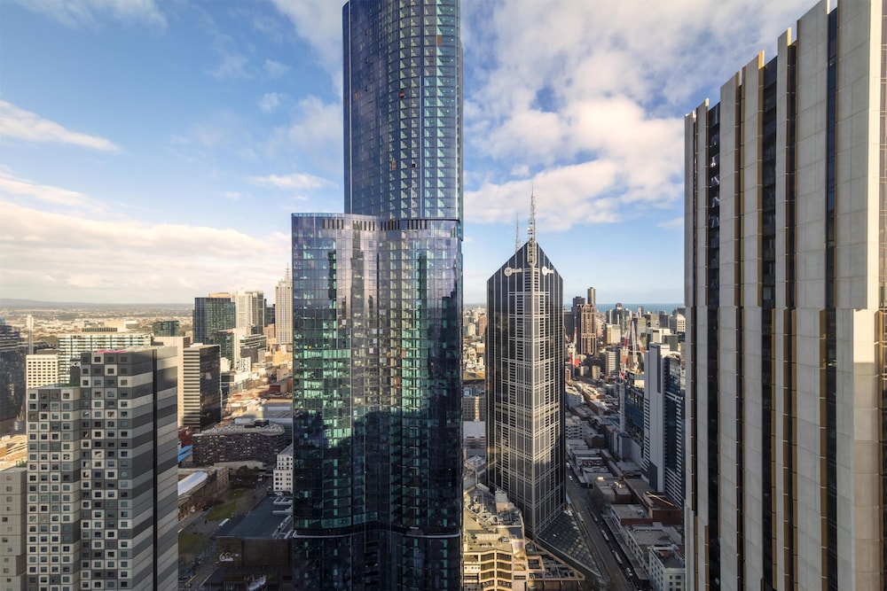 Avani Melbourne Central Residences 68/76