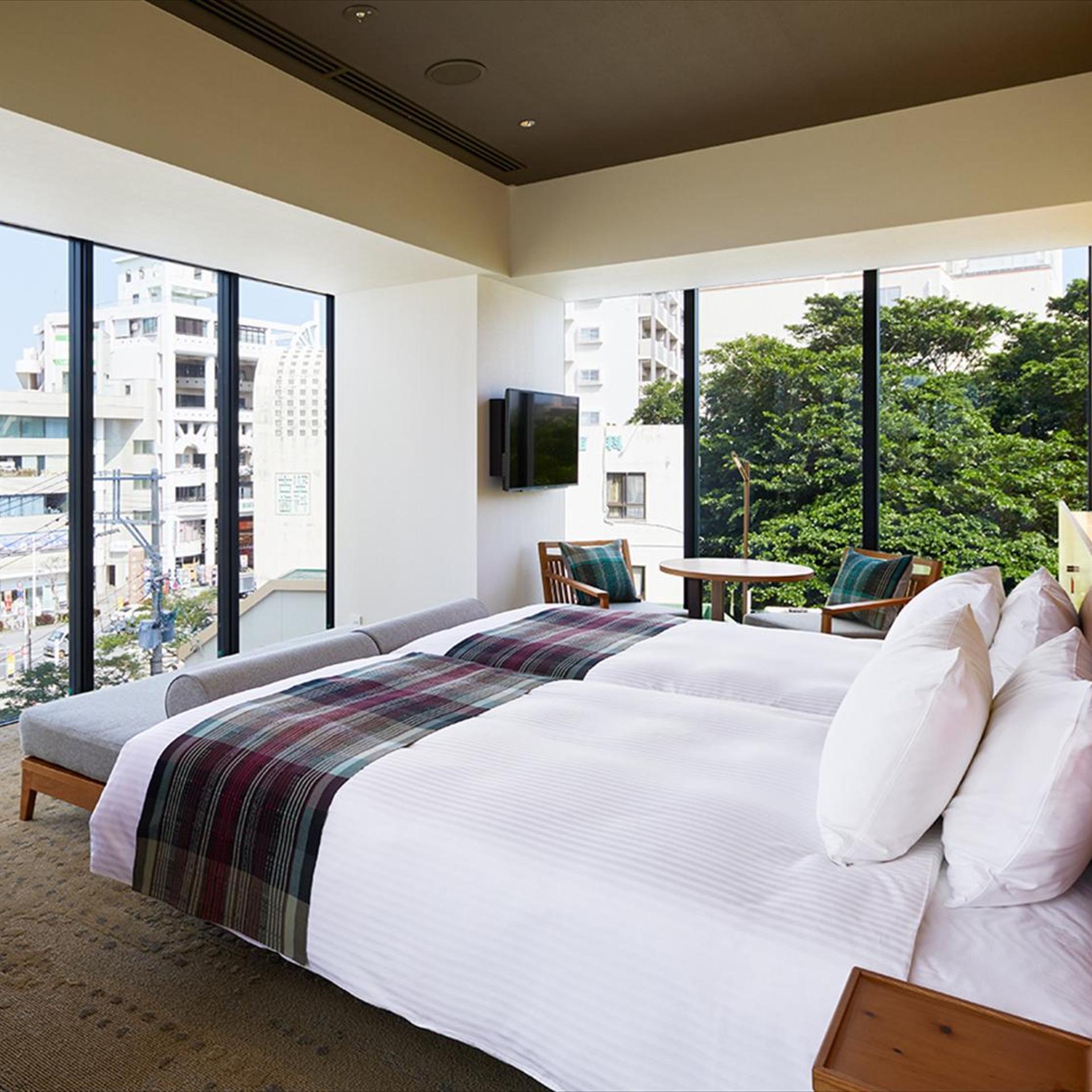 غرفة بريميوم ركنية بسريرين منفصلين، Hotel Strata Naha 7/9