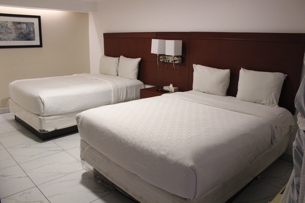 STANDARD, DOUBLE BED