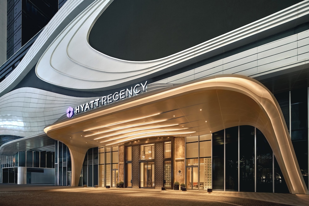 Hyatt Regency Zhuhai Gongbei 2/45