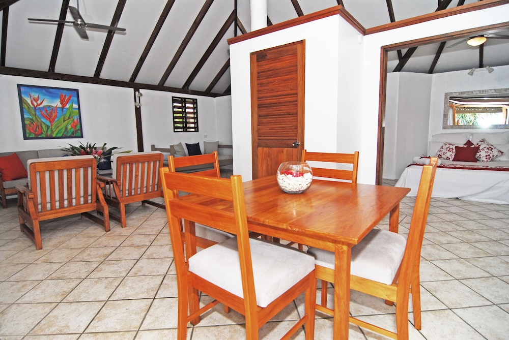 Hideaway Island Resort 59/75