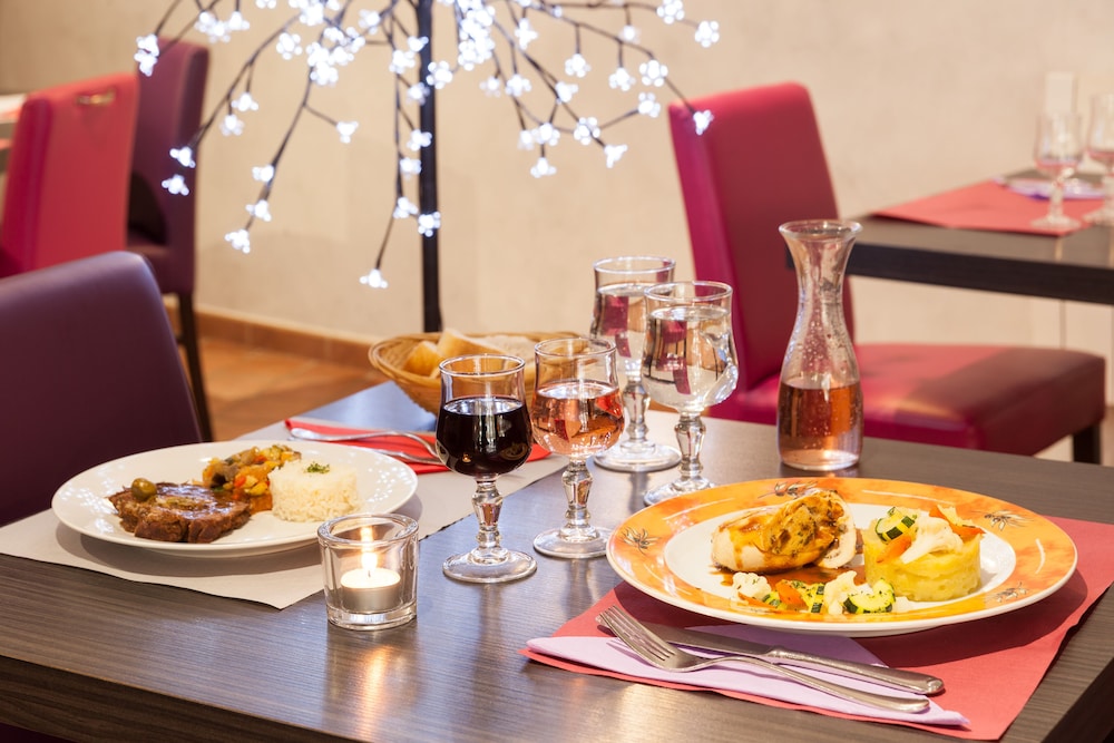 Charme Hotel Montbeliard Sud 27/40