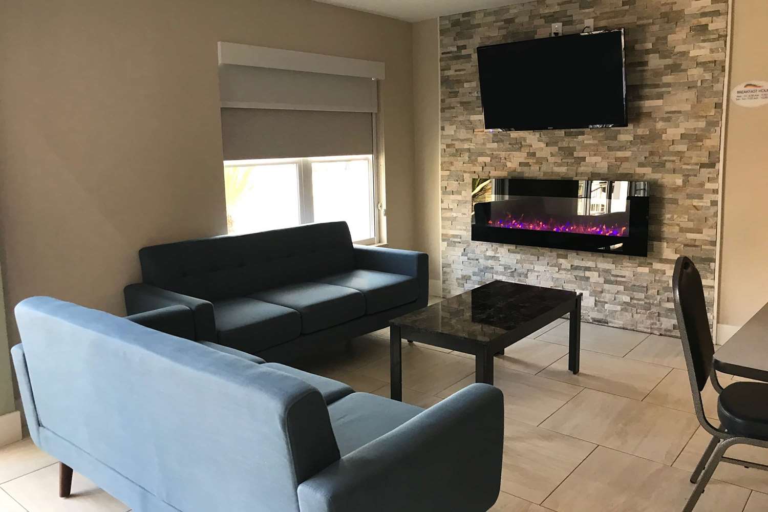 Baymont by Wyndham Lake Park Valdosta I75 11/17