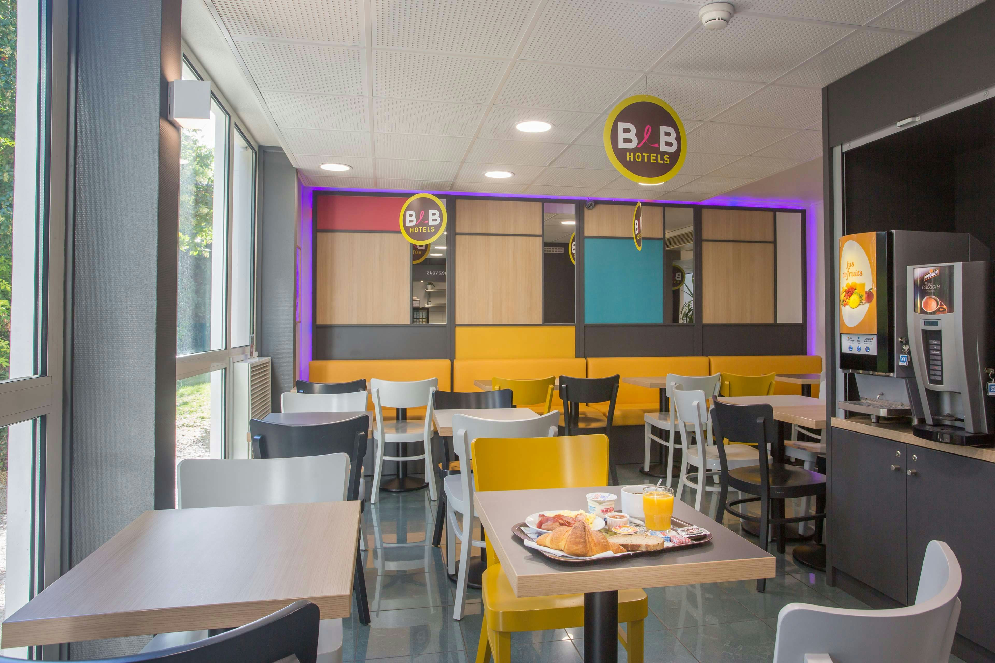 B&B Hotel Douai Parc Des Expos Cuincy 18/24