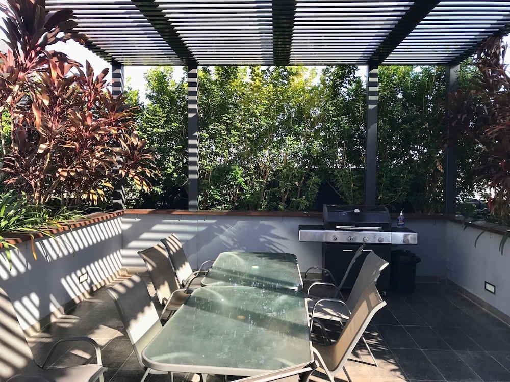 Magnum Serviced Apartments Darwin Ex Rnr Serviced Apartments Darwin 55/57