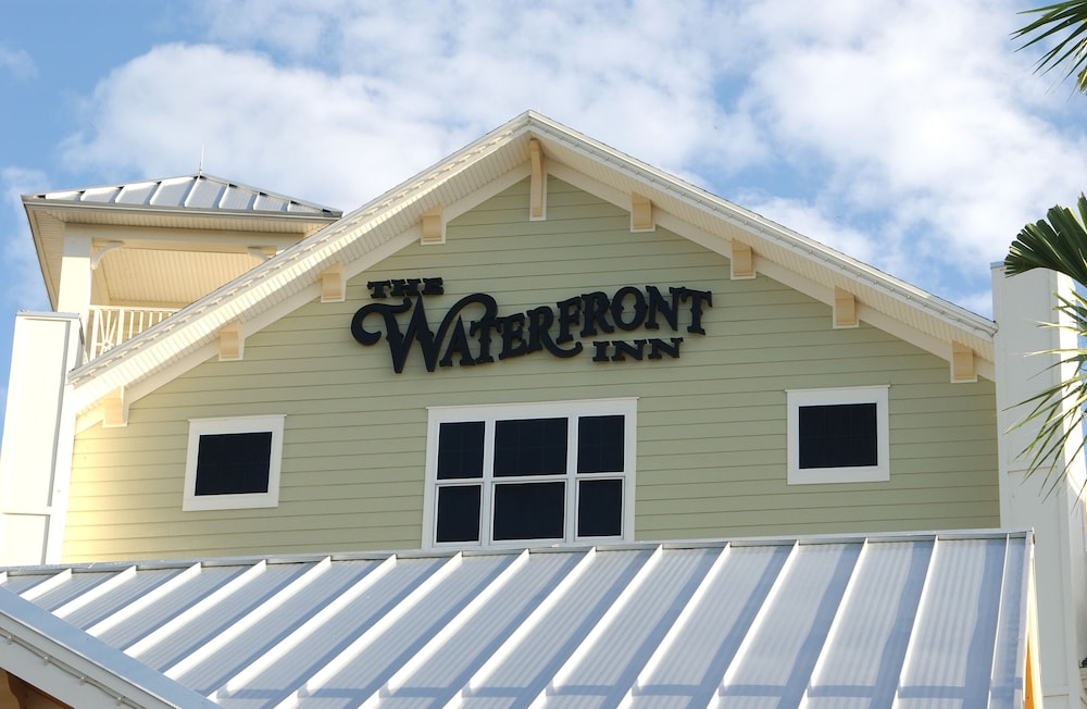 The Waterfront Inn 2/63