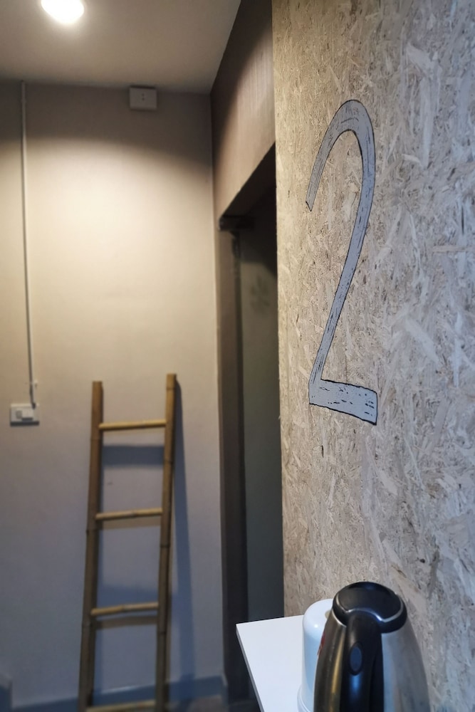 Foresttel Bkk - Hostel 32/50