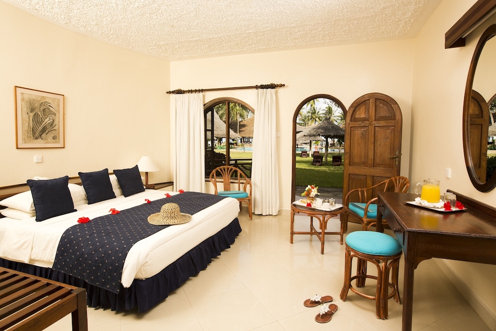 Neptune Paradise Beach Resort & Spa 13/47