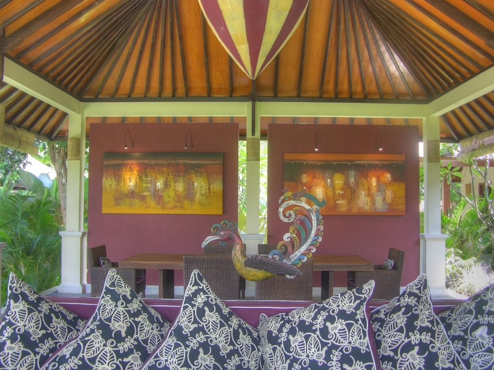 Villa Sabandari 8/50