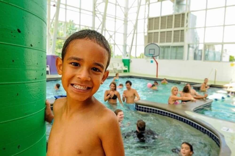 Big Splash Adventure Indoor Water Park Resort 11/28