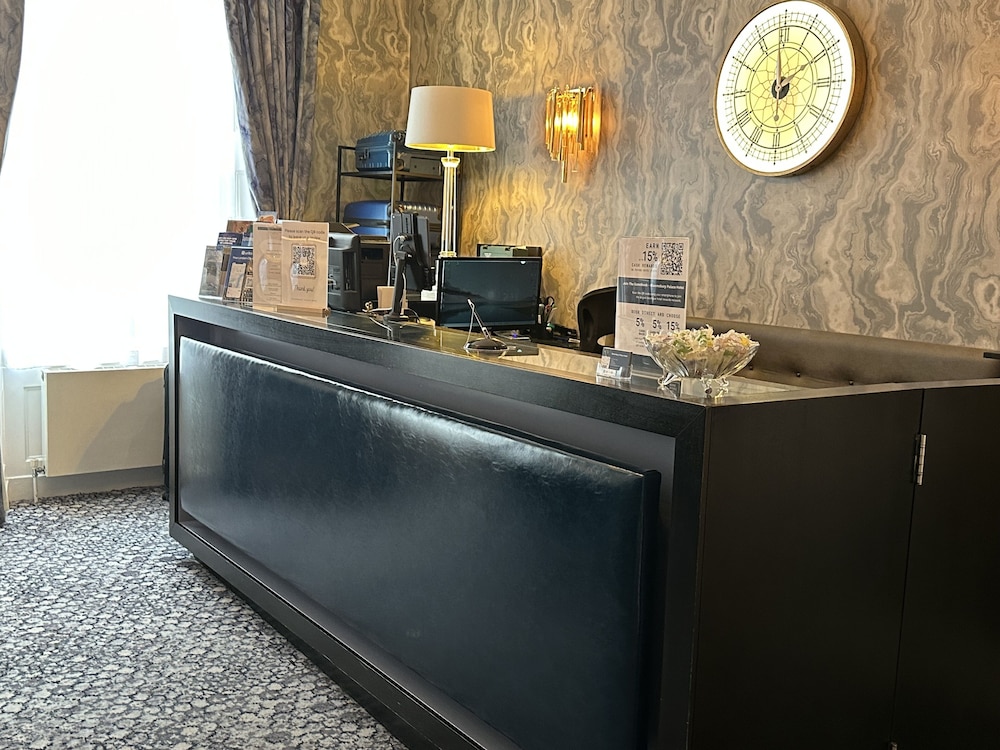 Bloomsbury Palace Hotel 5/50