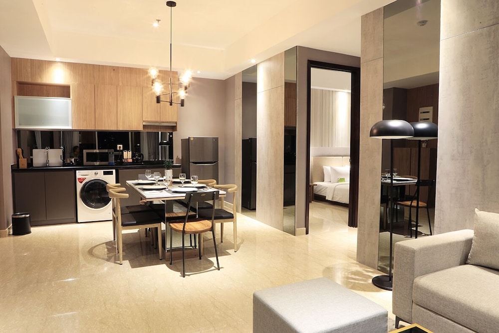 Menteng Park Exclusive Emerald 41/68