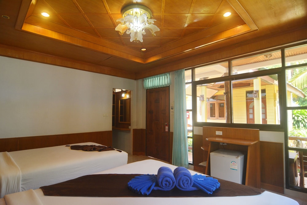 Kantiang Bay View Resort 10/39
