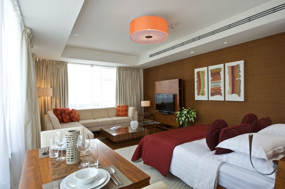 Fraser Suites Doha 76/100
