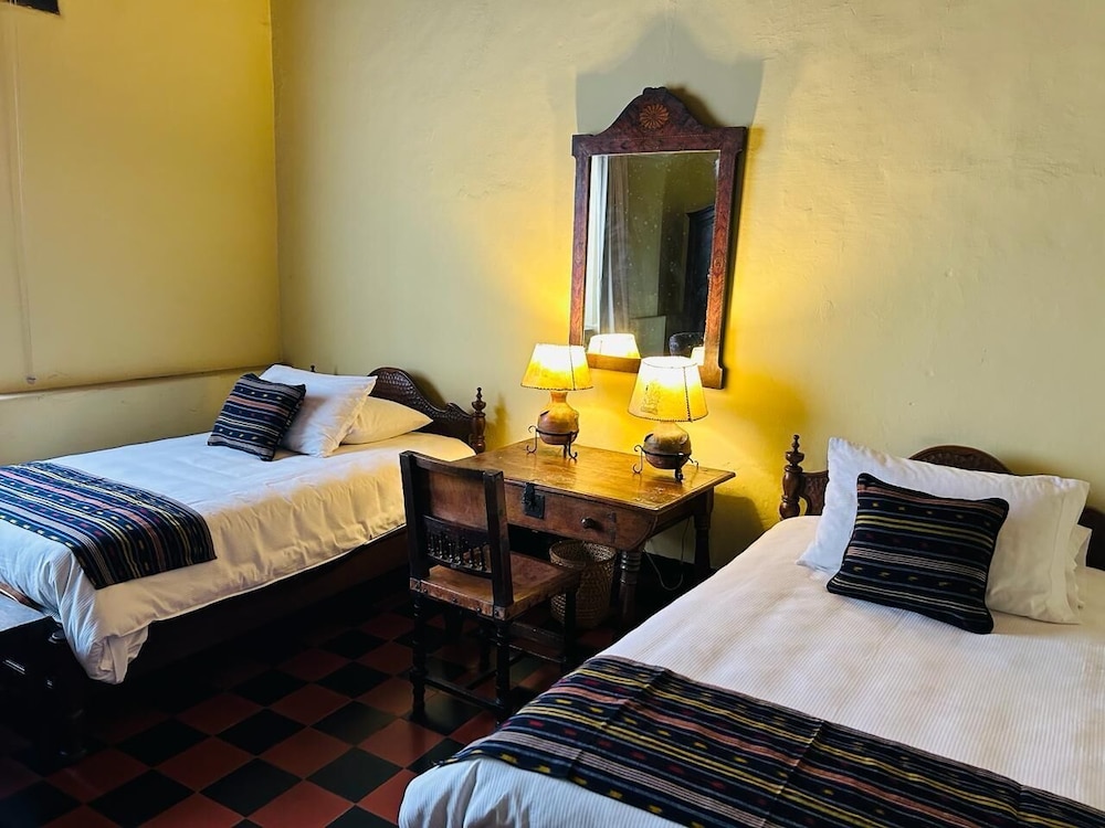 غرفة أساسية بسريرين منفصلين، Mayan Inn 6/10