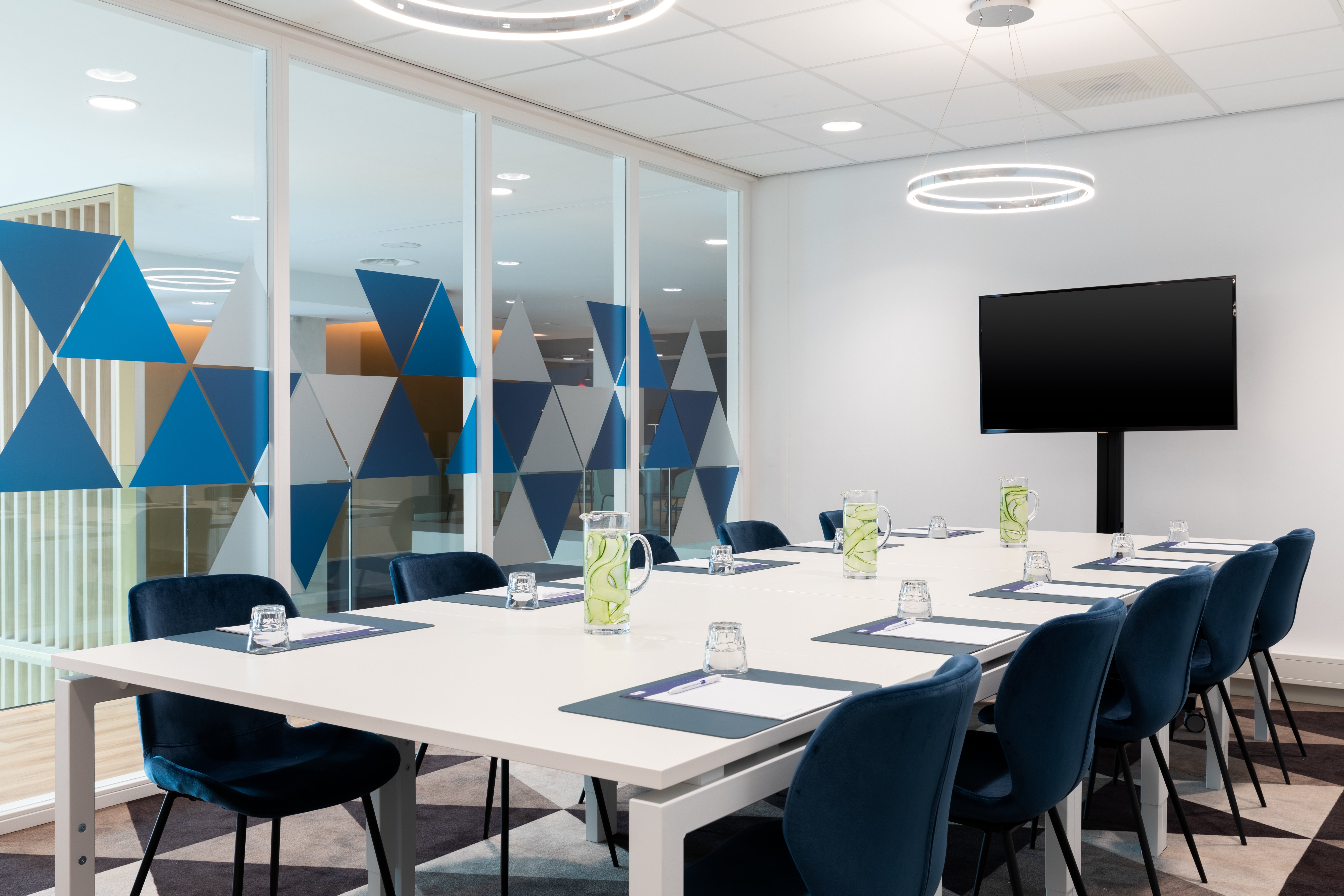 Holiday Inn Express Amsterdam - North Riverside by IHG 65/70