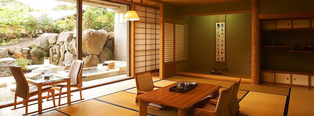 Shikotsuko Daiichi Hotel Suizantei 28/30