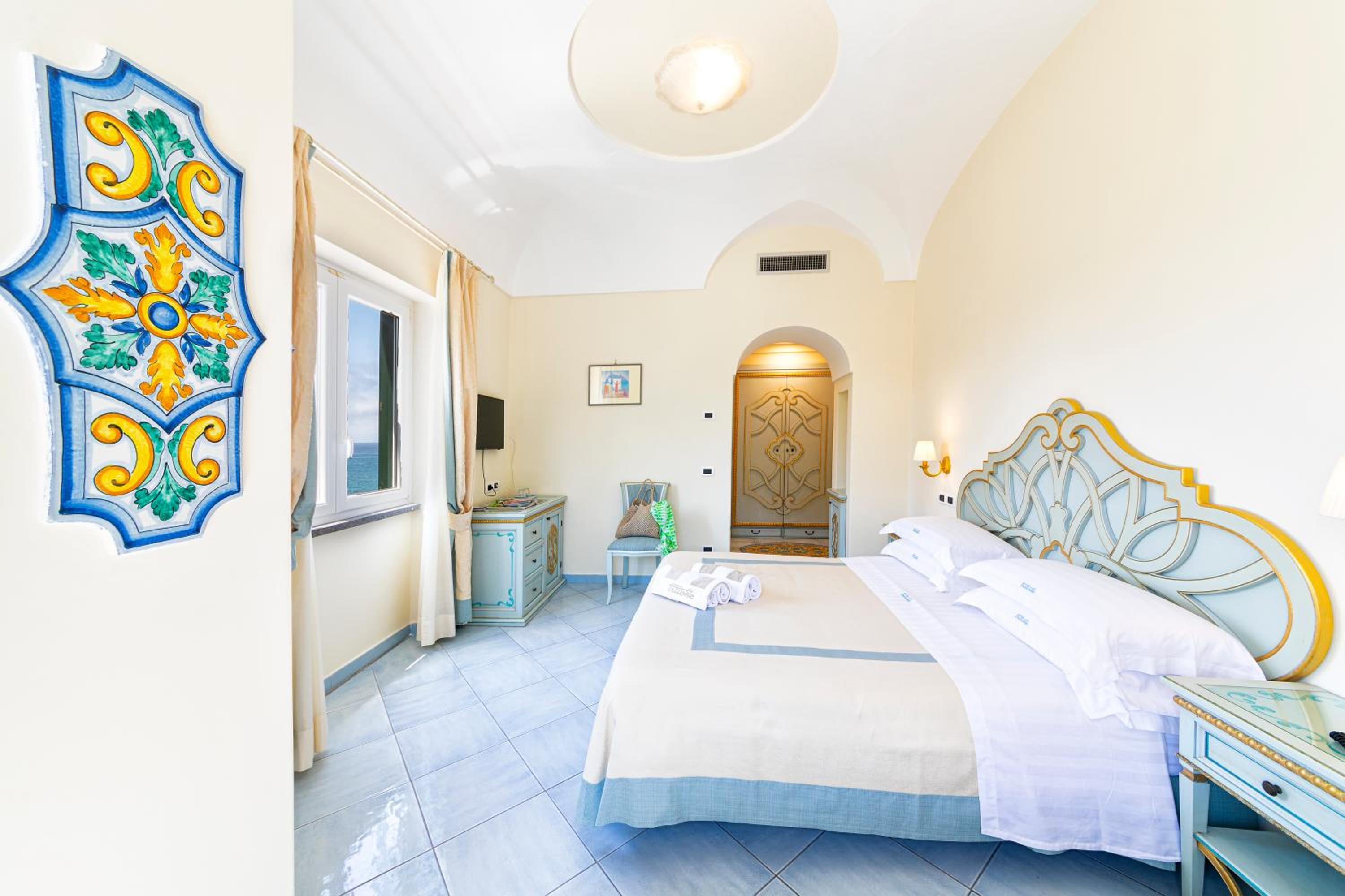 Superior, Double or Twin Bed