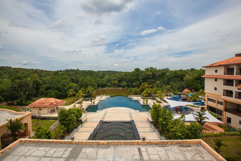 Amverton Heritage Resort 58/59