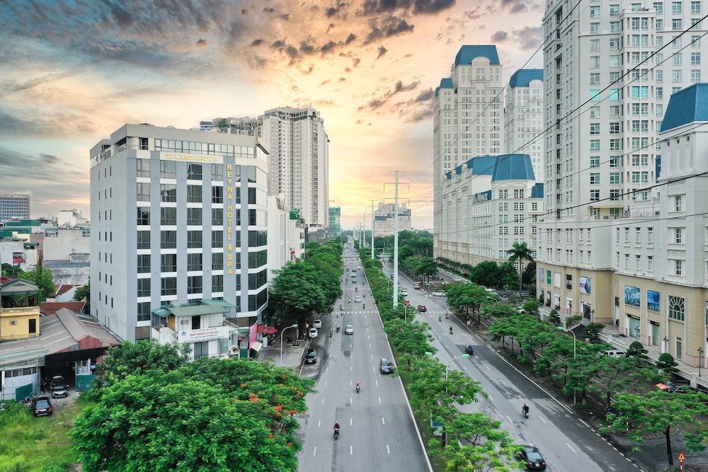 Reyna Hotel Hanoi 3/50